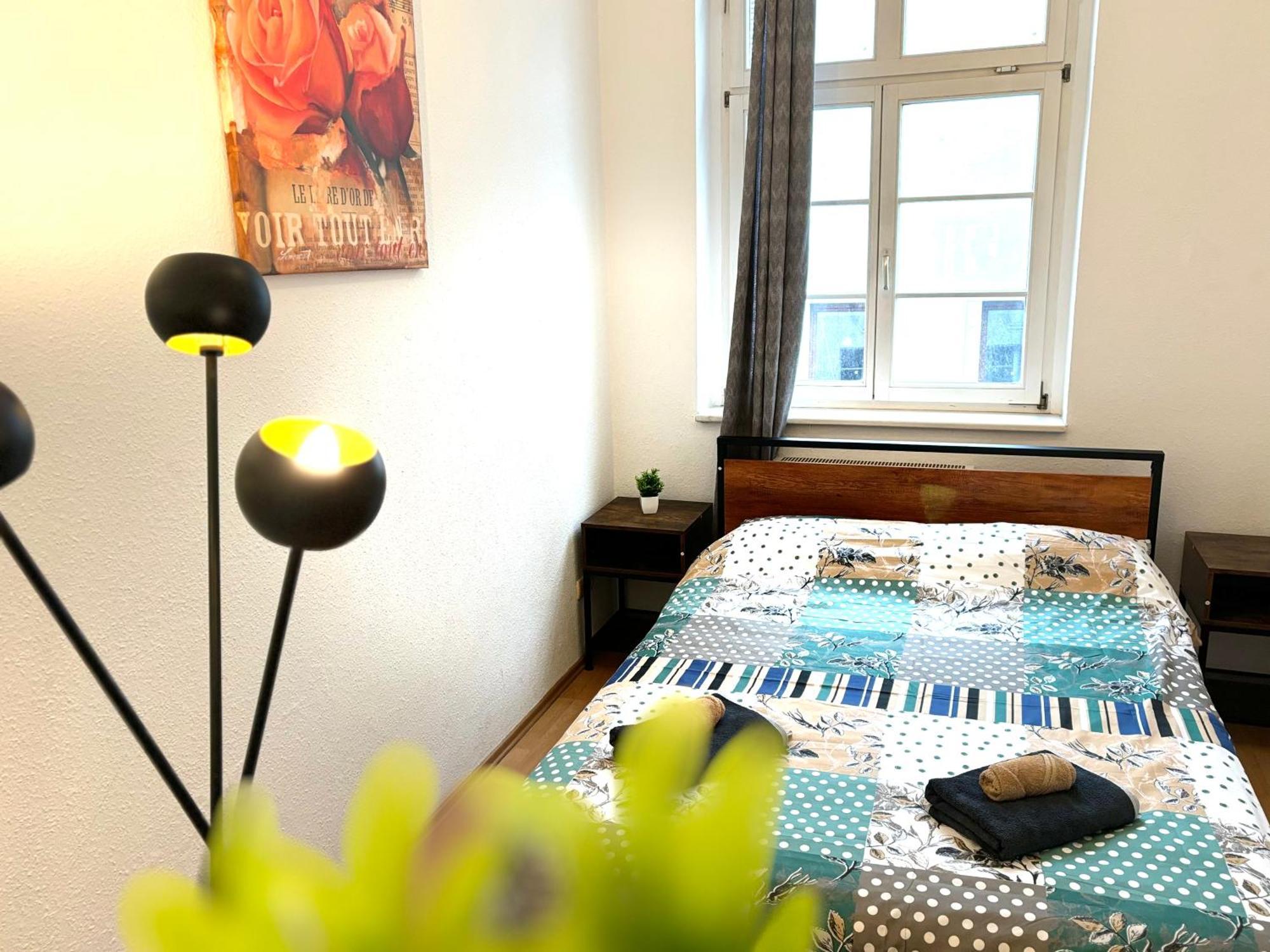 Piano Apartment Halle Center - Netflix - Free Wifi 2 ภายนอก รูปภาพ